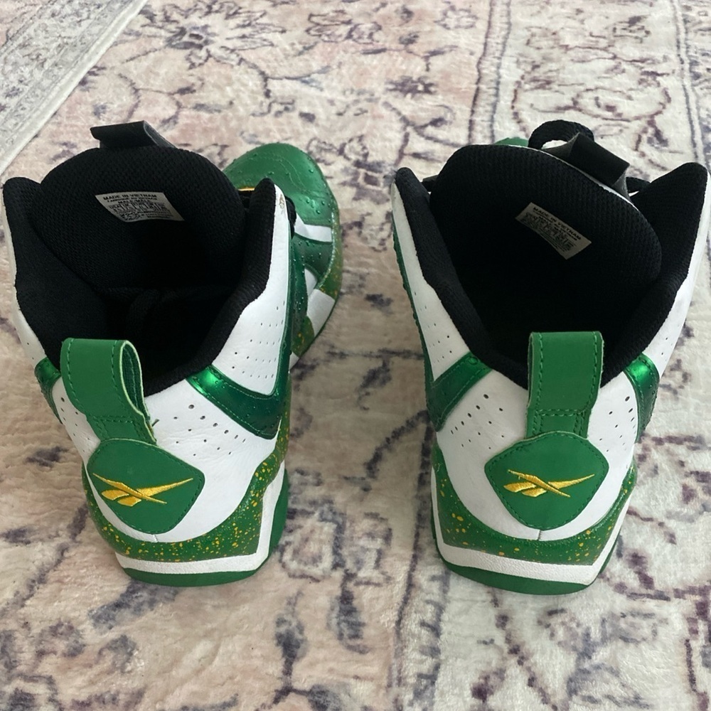 Reebok Hurrikaze II Sonics Kemp Reign Man Basketball Shoes GZ1566 Men’s ( S-4 ) - Picture 2 of 6